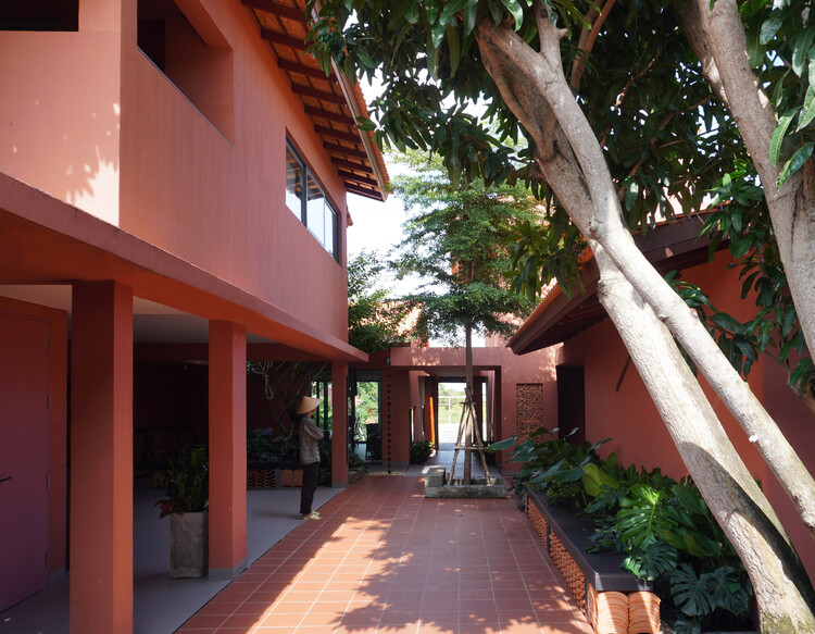 Bac Lieu House / TAA DESIGN – interior photography, courtyard