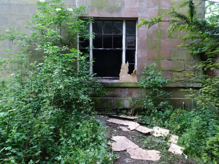 Stockport Council promises 'concrete proposals' for future of Woodbank Hall after repairs | Local News | News | Stockport Nub News