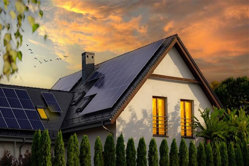 Solar Energy and Smart Homes: The Synergy of Clean Energy and Automation