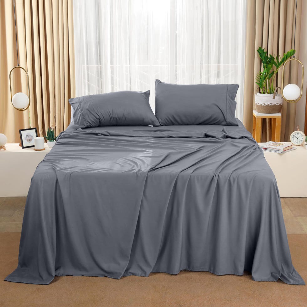 Queen Size Bedding Set