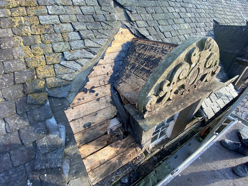 Roof renovation work is underway at Bannockburn House