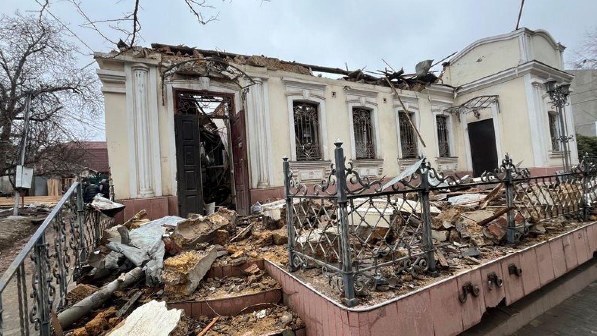 Gas, heat and new doors: How the residents of Mykolaiv overcame the consequences of drone attacks :: Intent :: Ukrainian media :: Intent