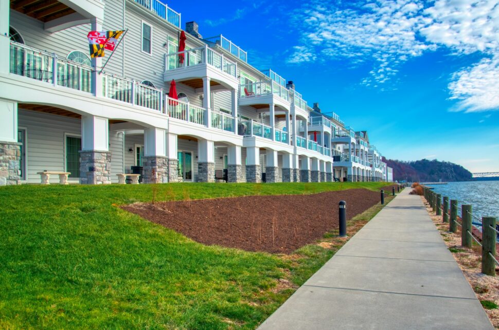 City houses on the water in Maryland