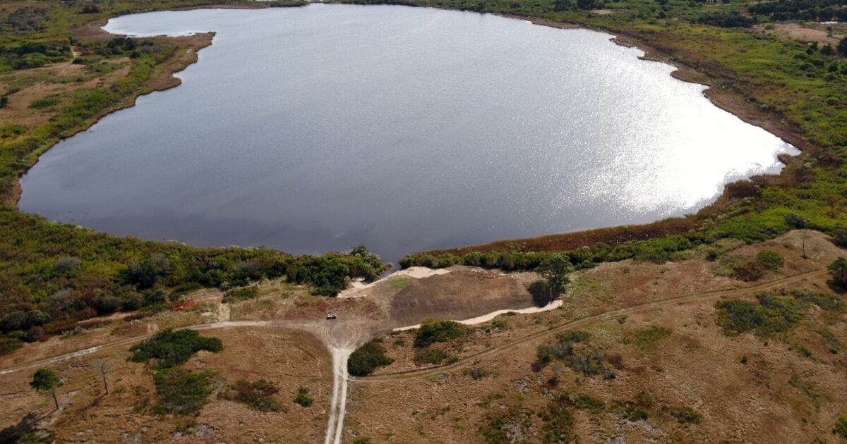 Nantucket Current | Current nature: resistant restoration