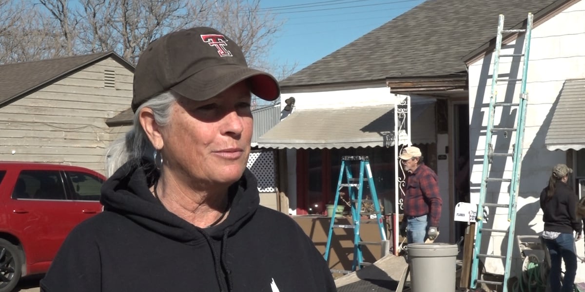 Lubbock volunteers help the needy with free repairs at home