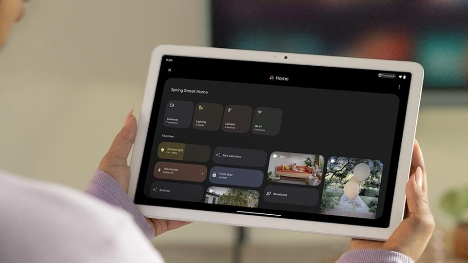 Google Pixel Tablet Smart Home Screensaversea
