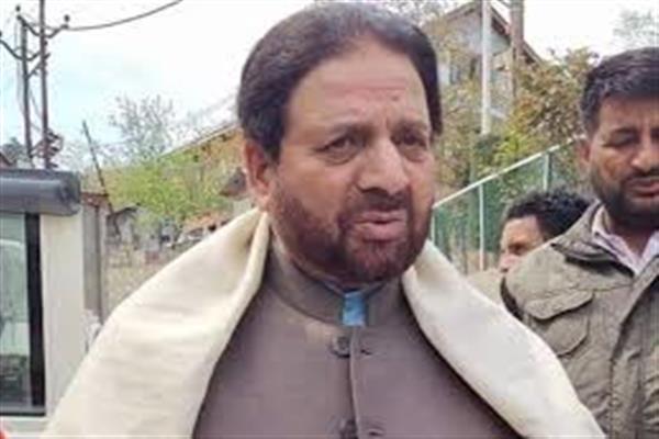 People of J&K demand an immediate return of statehood, not further engagements: Hakeem Yaseen