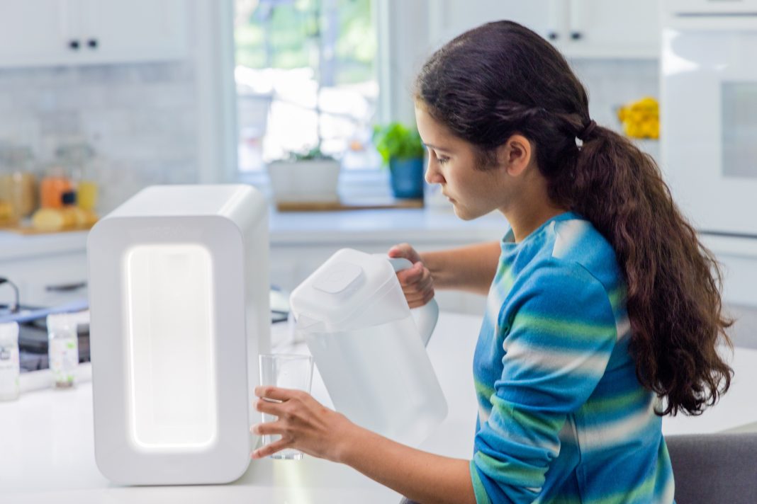 Spout's worktop water generator: the future of sustainable, plastic -free fluid intake