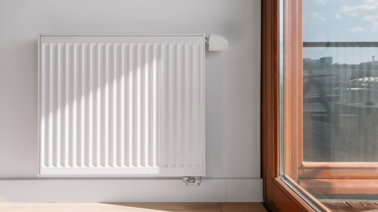 Can the installation of a shelf affect the heating of your house via a cooler?
