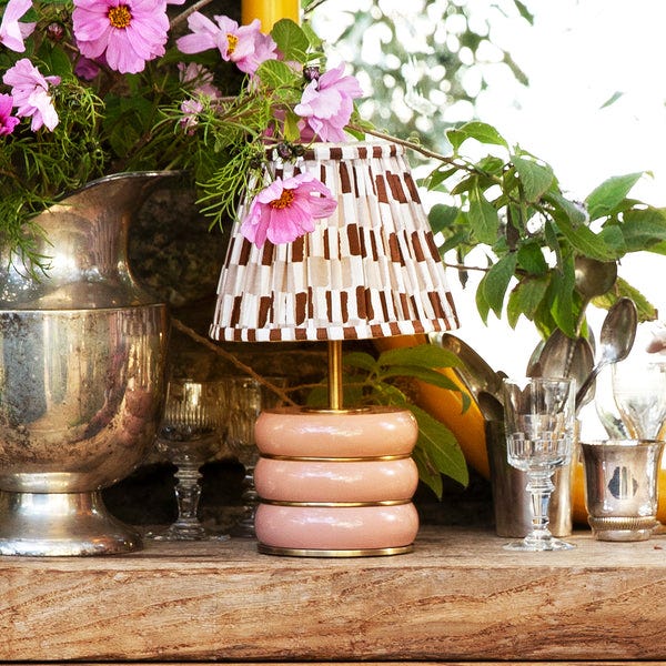 Holleder cordless table lamp