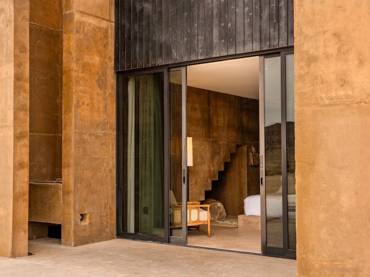 Off-Grid Living: The 5 key principles behind sustainable houses
