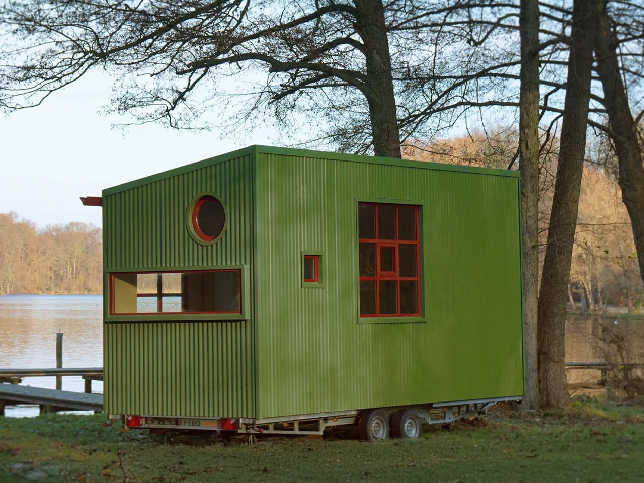 Off-Grid Living: The 5 key principles behind sustainable houses