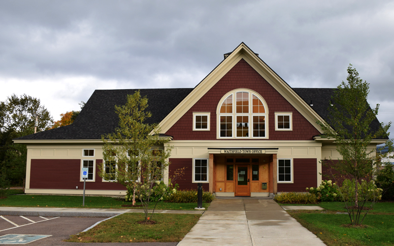 The Valley Reporter - Waitsfield Select Board discusses covered bridge repairs, Wait House Roof