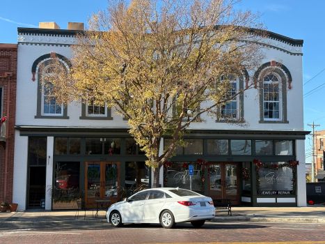 2 area houses earn Georgia Trust for historical preservation awards