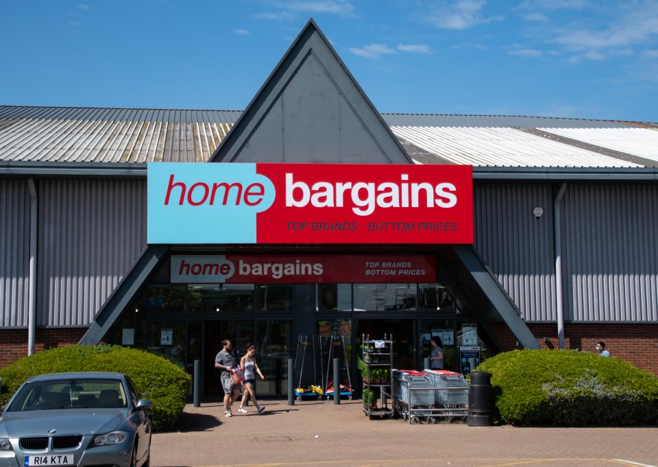 Home bargain -store entrance with buyers.