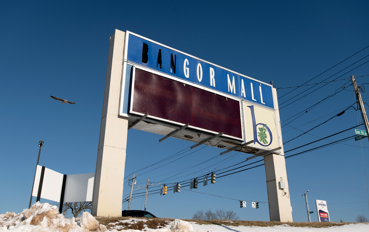 No visible repairs to Bangor Mall a month after the owner promised corrections