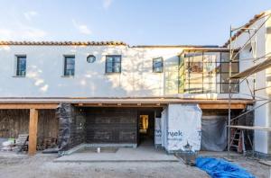 Perry Lieber's approach to construction and conversion in Santa Barbara is investigating a new article