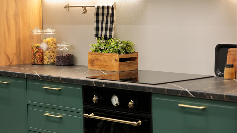 Stylish black laminate stone -Look worktop