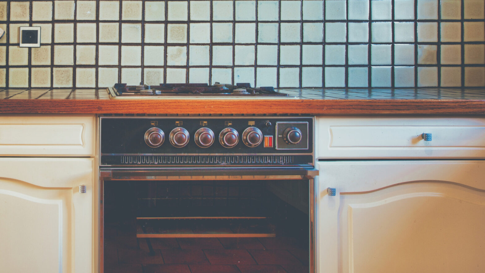 Advantages of installing the outdated worktop material genes actually prefer