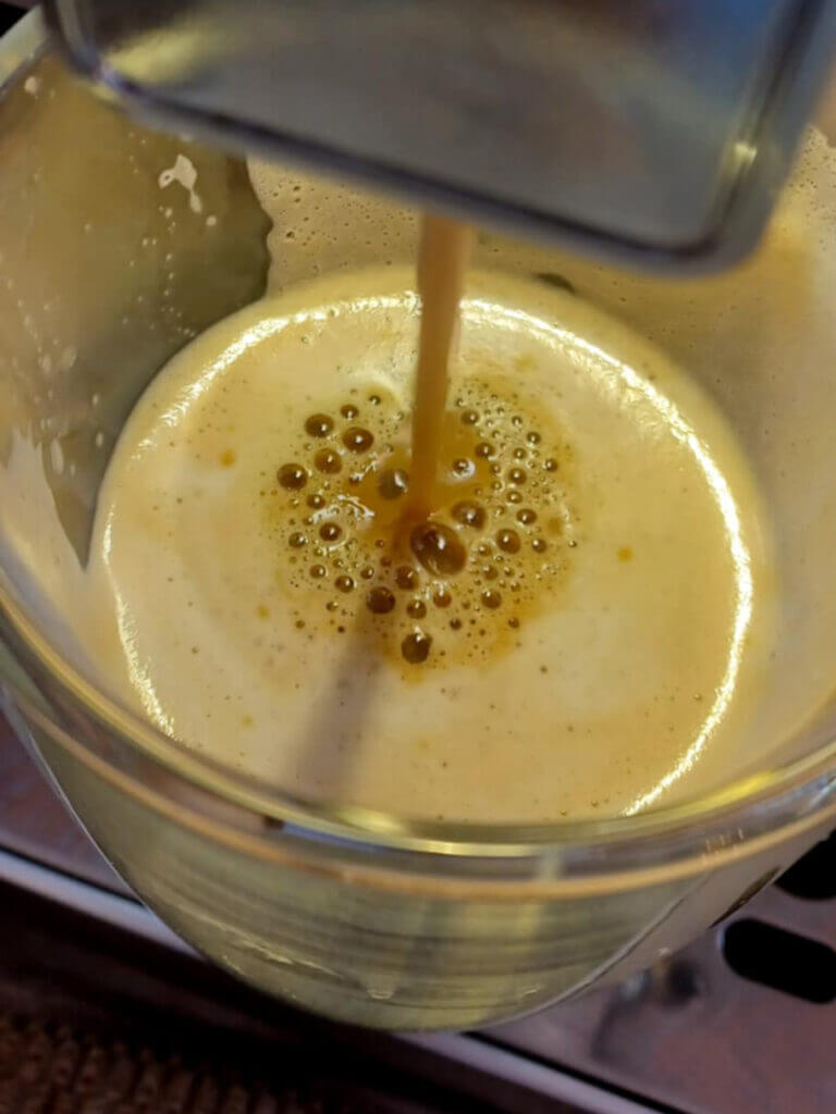 Review of the Bellucci Slim Vapore Espresso machine - and celebrate the art of coffee in BaristAfest! - Mountain Lake PBS