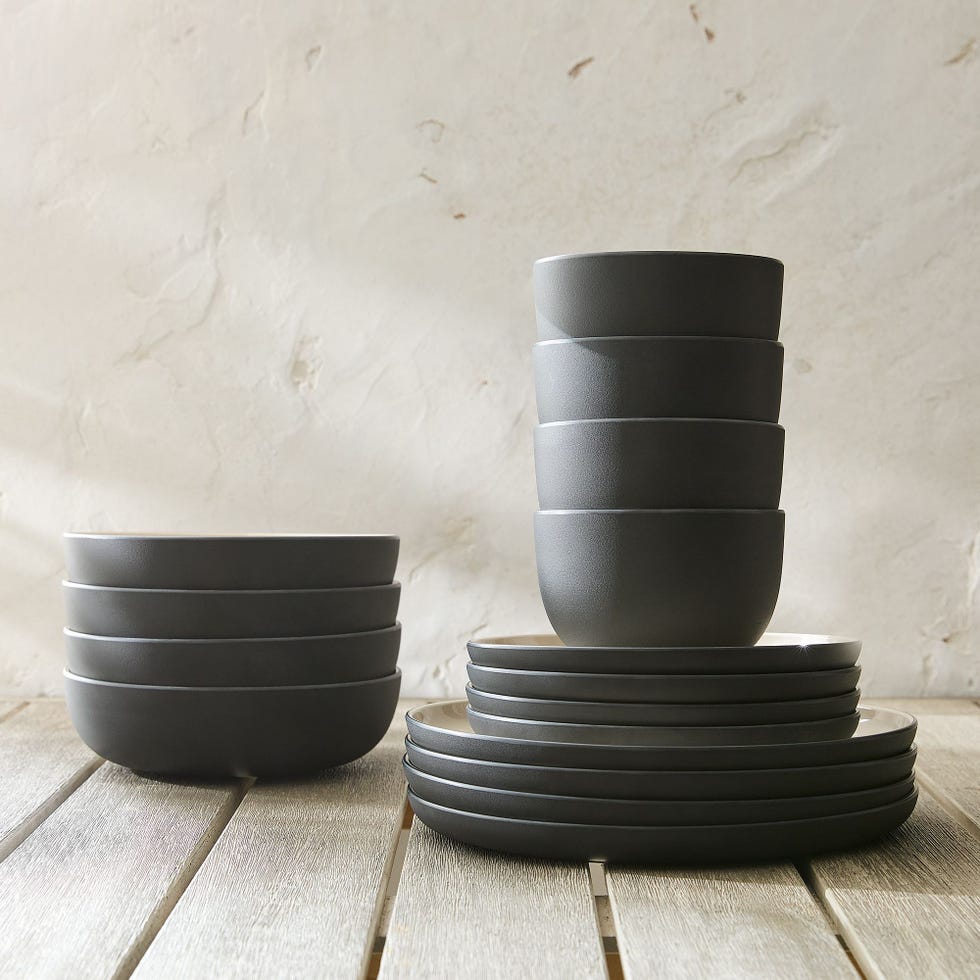 Kaloh Melamine Outdoor 16-piece dishes set Kaloh Melamine Outdoor 16-piece dishes set