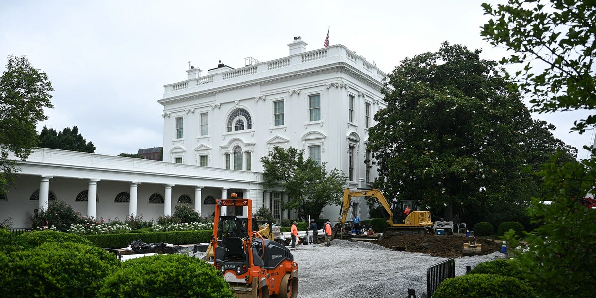 See photos of the Trump White House ad above the rose garden