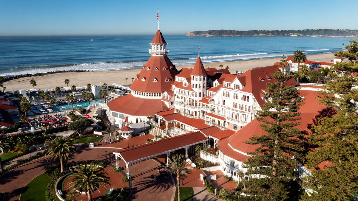 The Hotel Del Coronado gives 550 million US dollars restored: travel every week