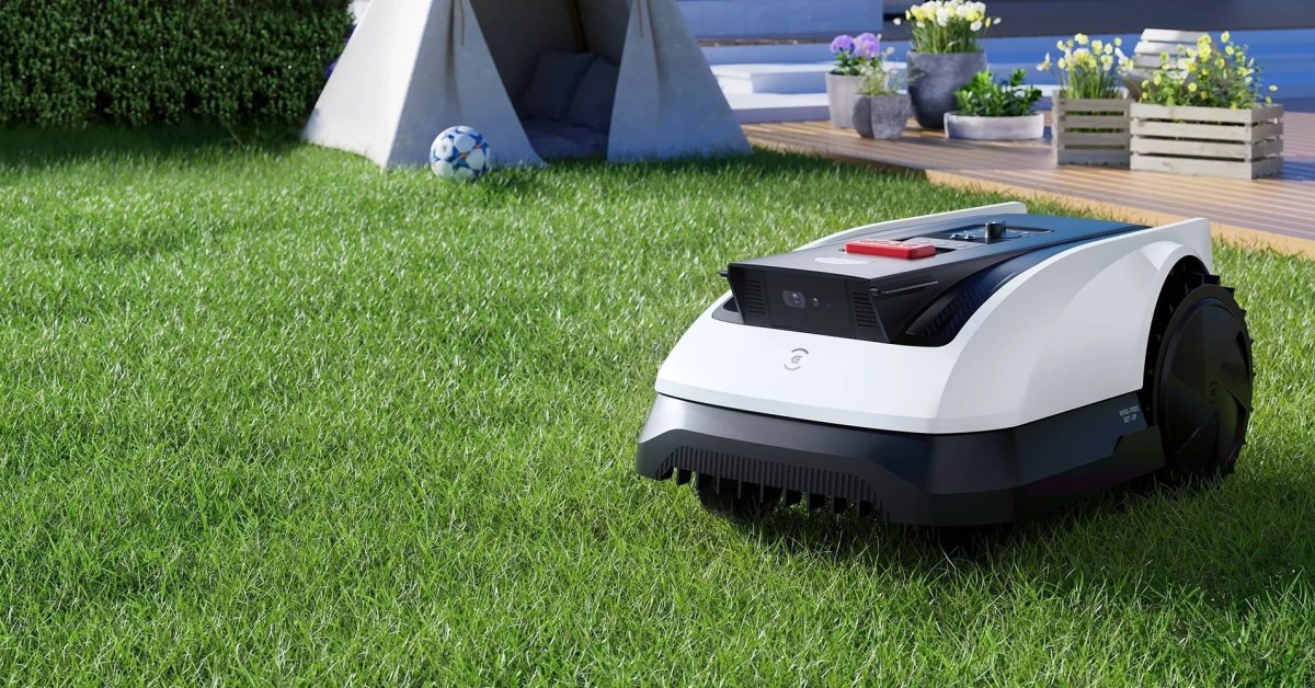 Here is your second chance of Ecovac's goat-o1000-Roboter mower with a fish eye camera for a low of USD 850 (Reg. $ 1,000), more