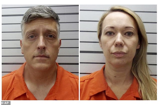 Jon Hallford, left, the co -owner of Return to Nature Funeral Home, said guilty to commit conspiracy before a federal court in front of the federal court last year. He received a 20-year prison sentence. Ms. Carie Hallford is to be brought to trial in September in the cases of federal and the state
