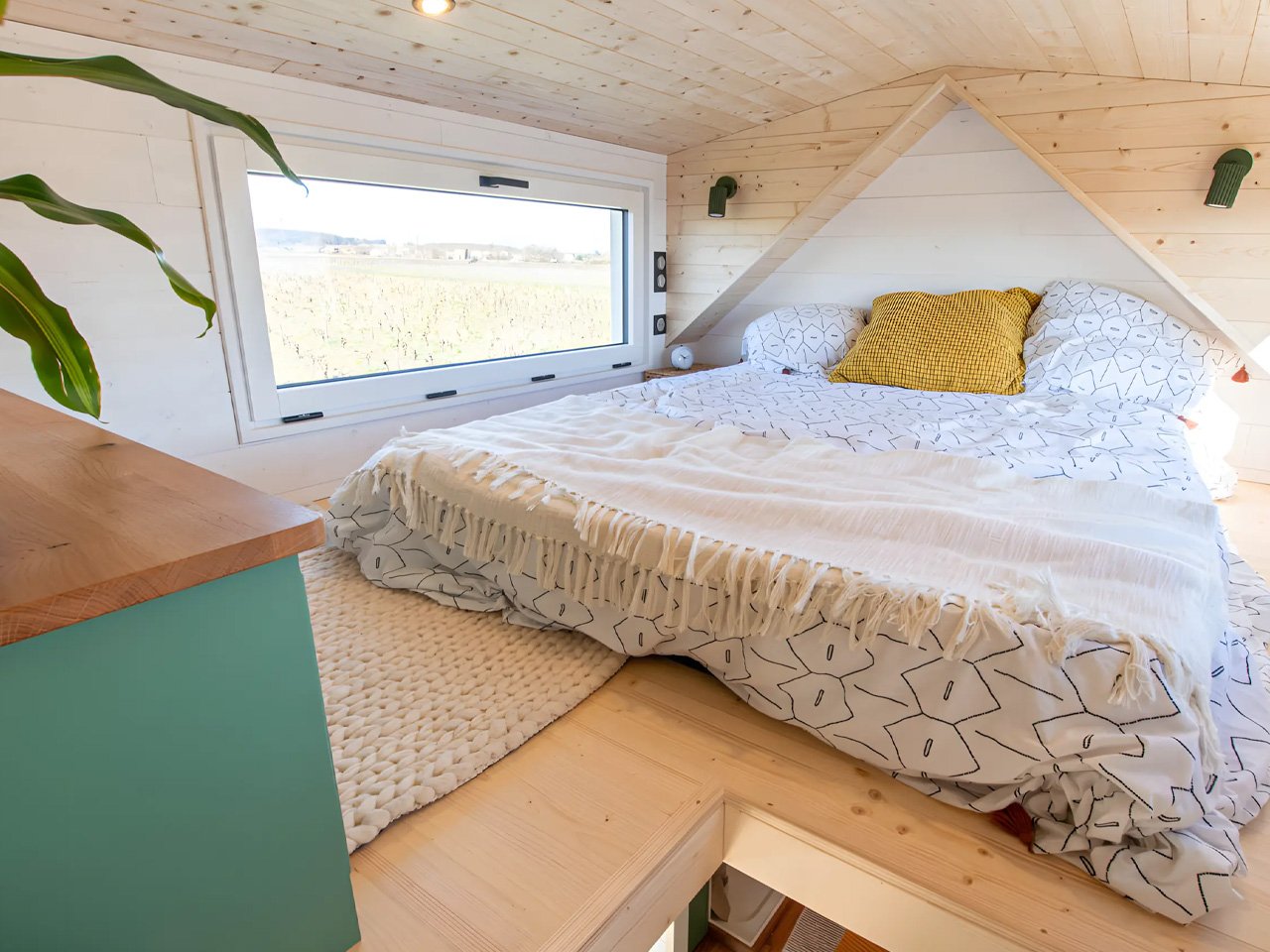 French tiny house offers an ideal solution for home office for long -distance workers who are looking for comfort and efficiency