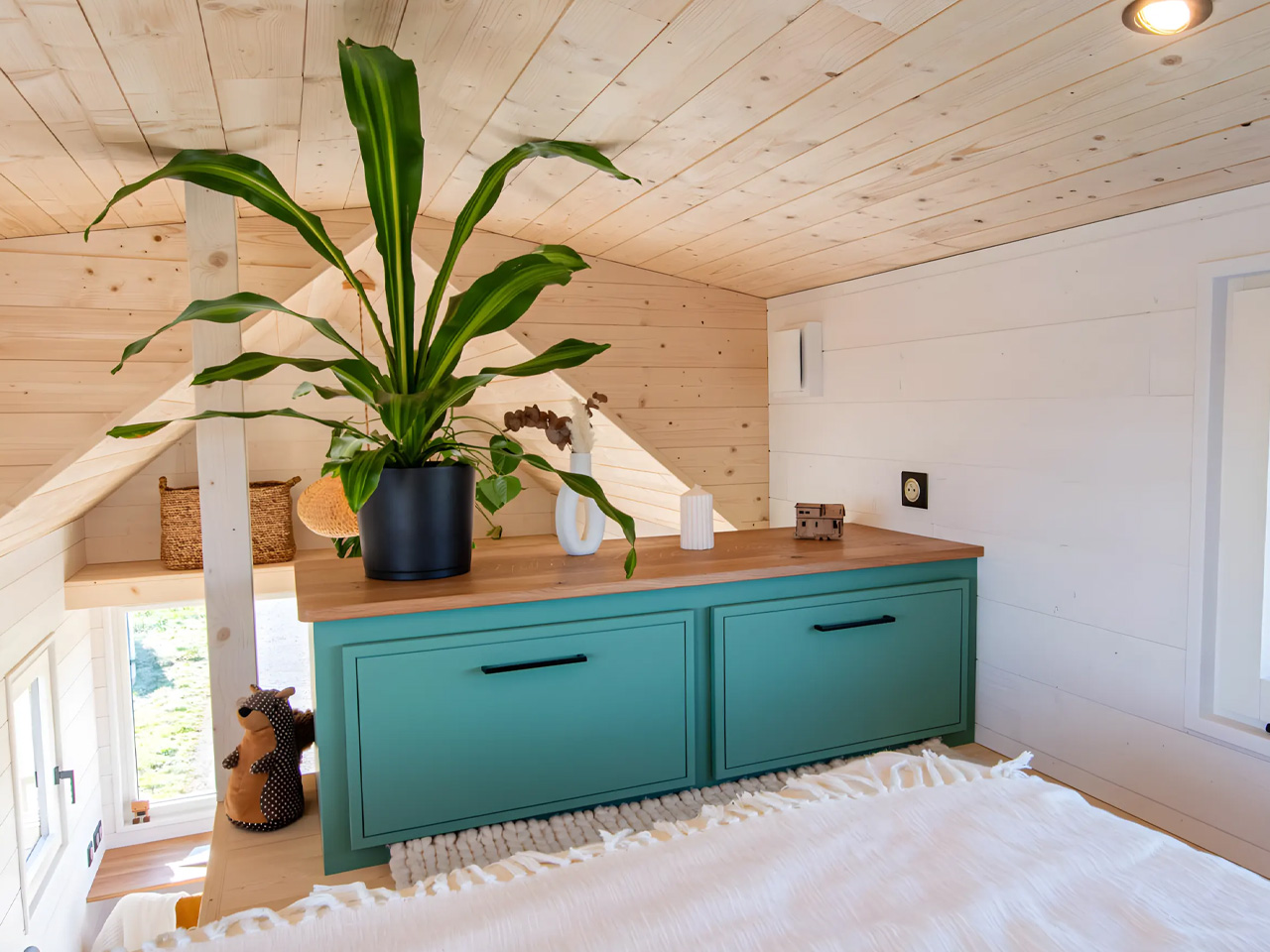 French tiny house offers an ideal solution for home office for long -distance workers who are looking for comfort and efficiency