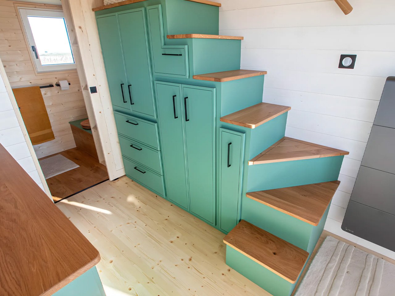 French tiny house offers an ideal solution for home office for long -distance workers who are looking for comfort and efficiency