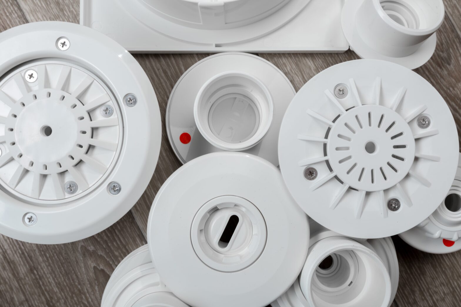 The top smoke detector of Ataraxis Solutions Picks for Smart Homes in 2025