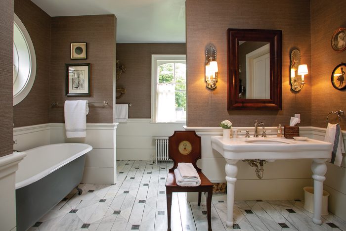 Restoration of a 250 -year -old house in Connecticut