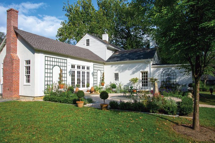 Restoration of a 250 -year -old house in Connecticut