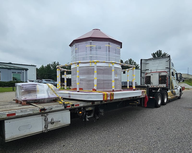 Yaquina Bay Lighthouse Lantern is wrapped and drives on a trailer