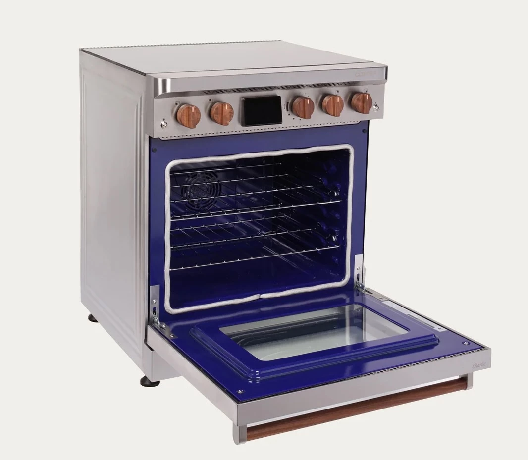 Charlie's oven uses conventional electrical radiation elements