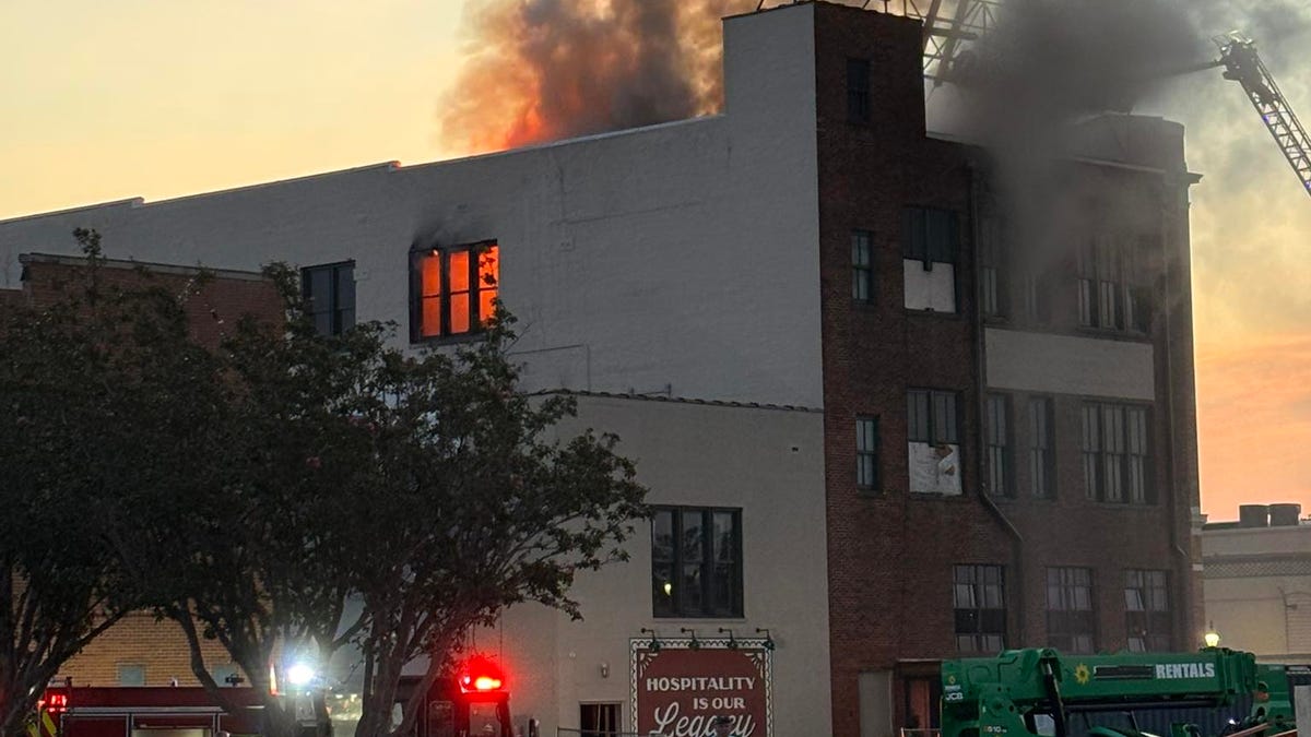 HGTV Home Town Stars' Hotel starts fire
