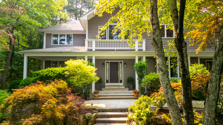 What you can buy in Rhode Island's best coastal communities