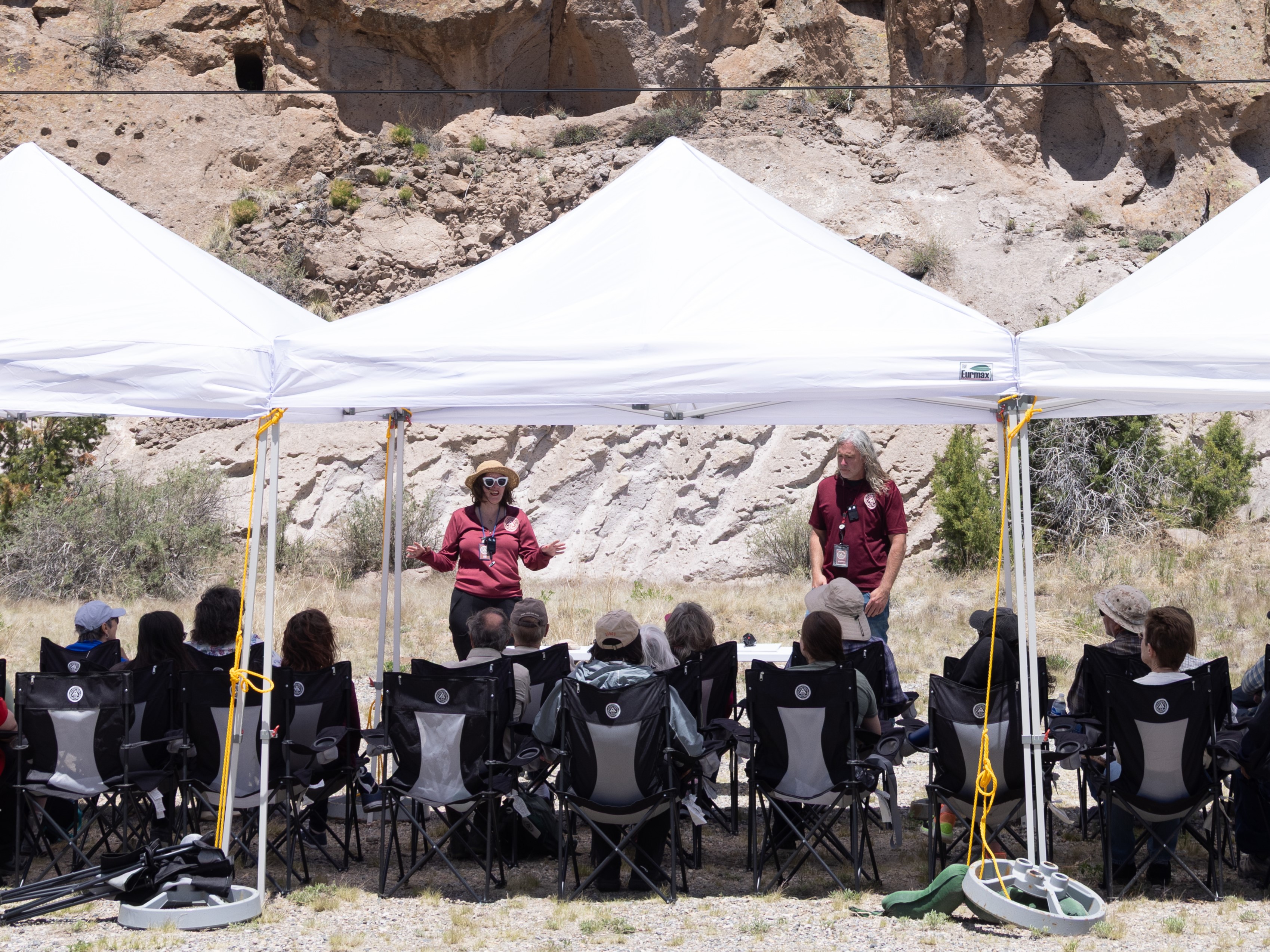 Maintenance of the story "Behind the Fence" ... Archaeologist, Historic Building's team restores the Manhattan project relics