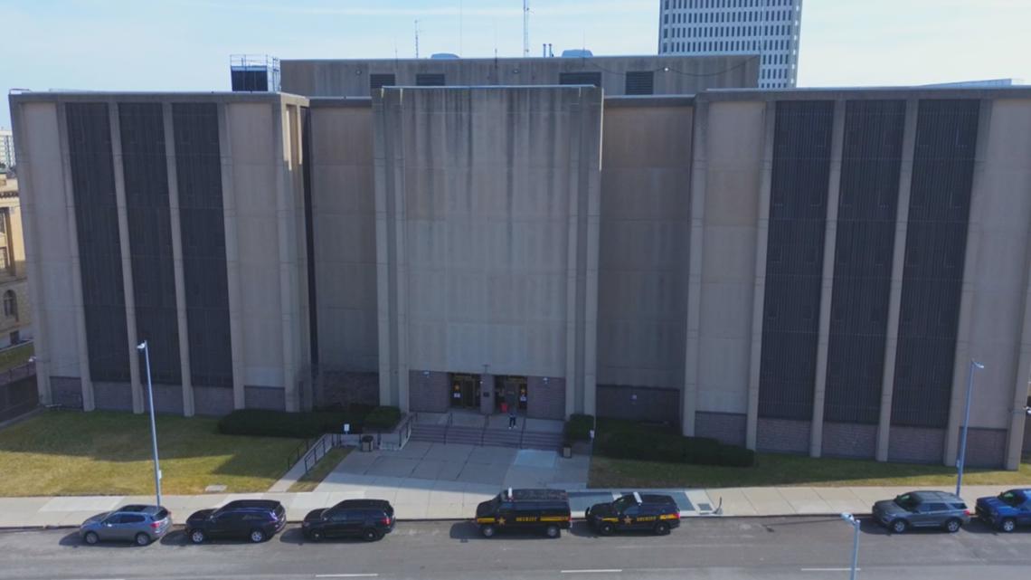 The Commissioners of Lucas County approved 275,000 US dollars to start the repairs of the prison