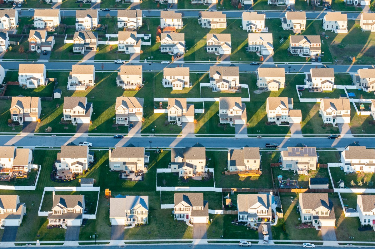 This startup in Detroit turns to the supply company to make the efficiency upgrades for home connection