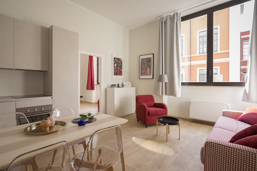 Trends in house design that balance the comfort indoors and life outdoors