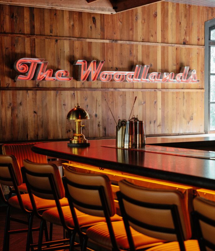 The new Woodlands restaurant offers a retractable roof terrace - local public restaurants shake the market street
