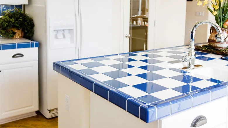 Blue -white tiled worktops