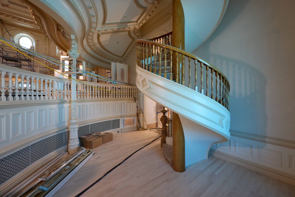 New photos of the renovation of Temple Square - September Progress