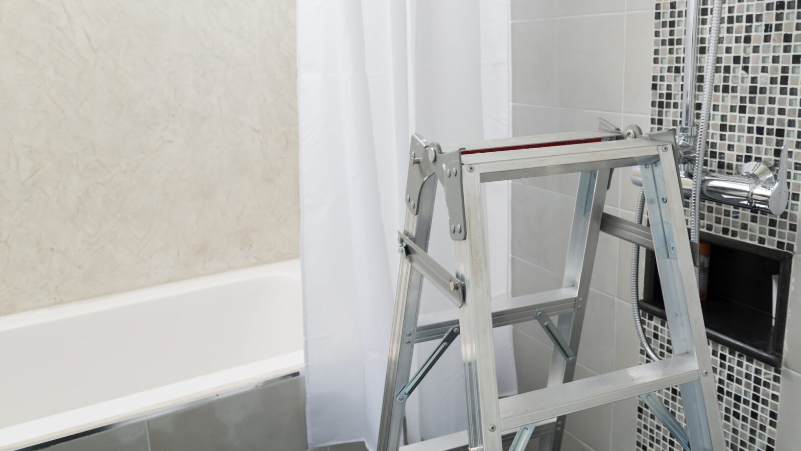 Craftsman shares a clever hack for critical maintenance of bathrooms: "Who knew it?"