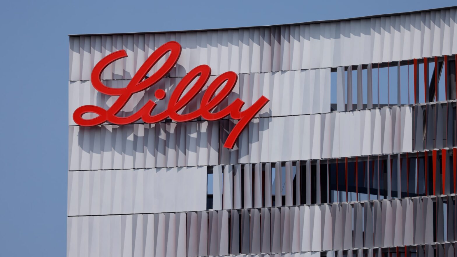 Eli Lilly aims to bring more production home - also the good and the bad among our industry