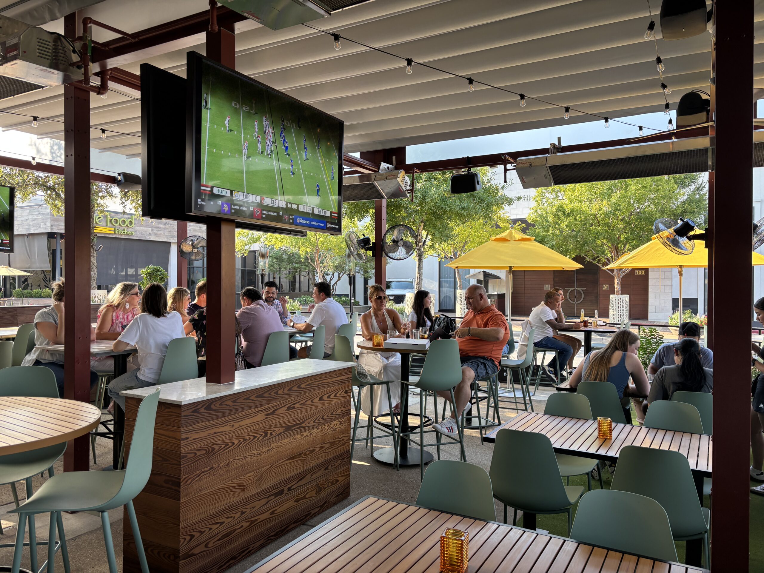 Local public restaurant Street the Woodlands