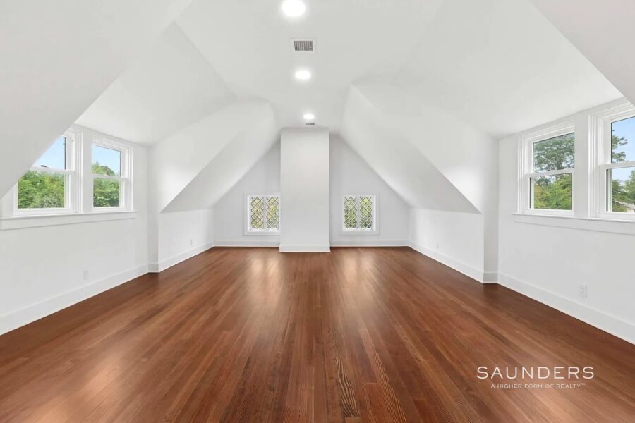 Strong management and the revitalized heritage on Huntting Lane